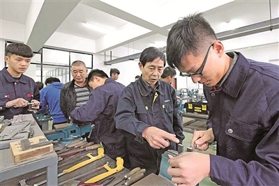 開啟“職教小鎮(zhèn)”建設(shè)征程 打造新時(shí)代職業(yè)技能培訓(xùn)新高地